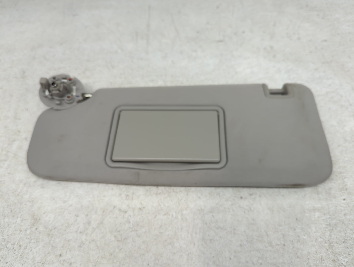 2004-2012 Chevrolet Malibu Sun Visor Shade Replacement Driver Left Mirror Fits Fits 2004 2005 2008 2009 2010 2011 2012 OEM U