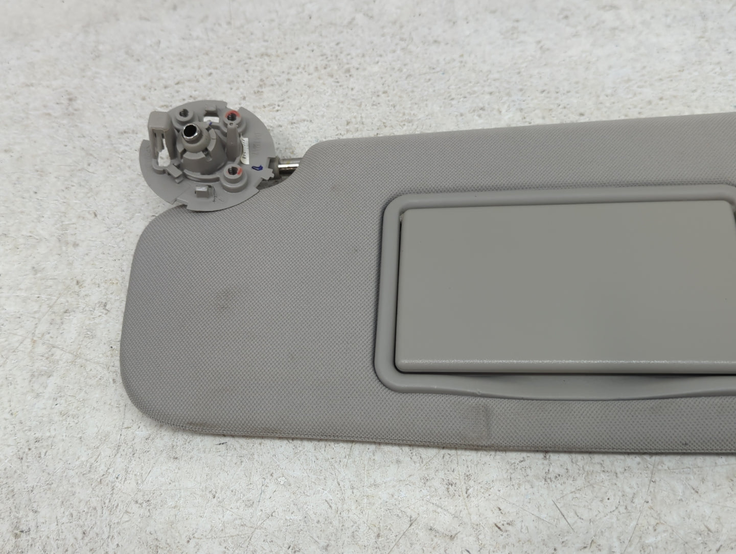 2004-2012 Chevrolet Malibu Sun Visor Shade Replacement Driver Left Mirror Fits Fits 2004 2005 2008 2009 2010 2011 2012 OEM U