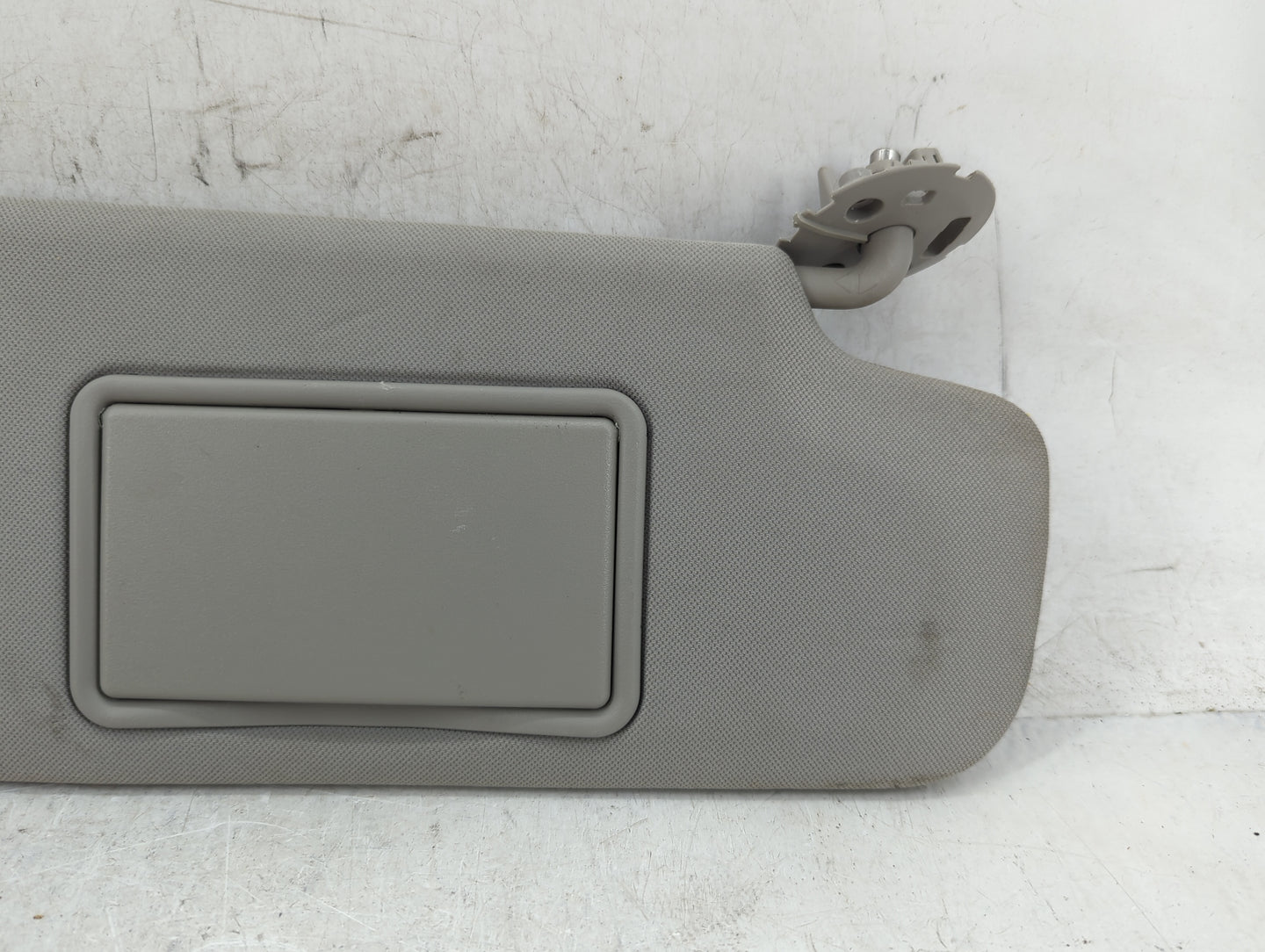 2004-2012 Chevrolet Malibu Sun Visor Shade Replacement Passenger Right Mirror Fits Fits 2004 2005 2008 2009 2010 2011 2012 O