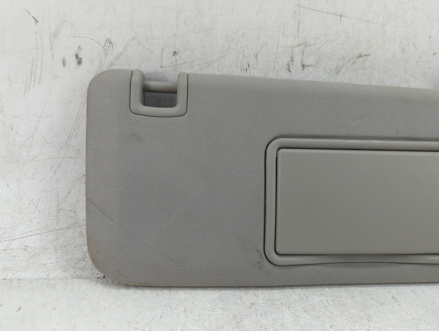 2004-2012 Chevrolet Malibu Sun Visor Shade Replacement Passenger Right Mirror Fits Fits 2004 2005 2008 2009 2010 2011 2012 O