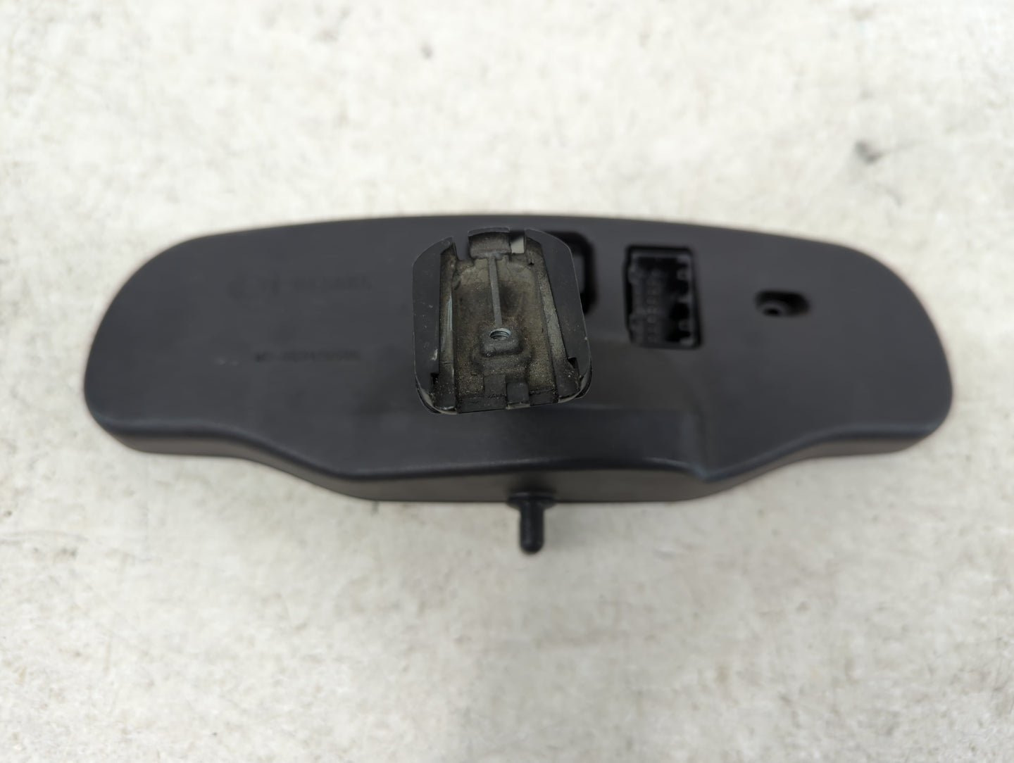2004-2012 Chevrolet Malibu Interior Rear View Mirror Replacement OEM Fits OEM Used Auto Parts - Oemusedautoparts1.com