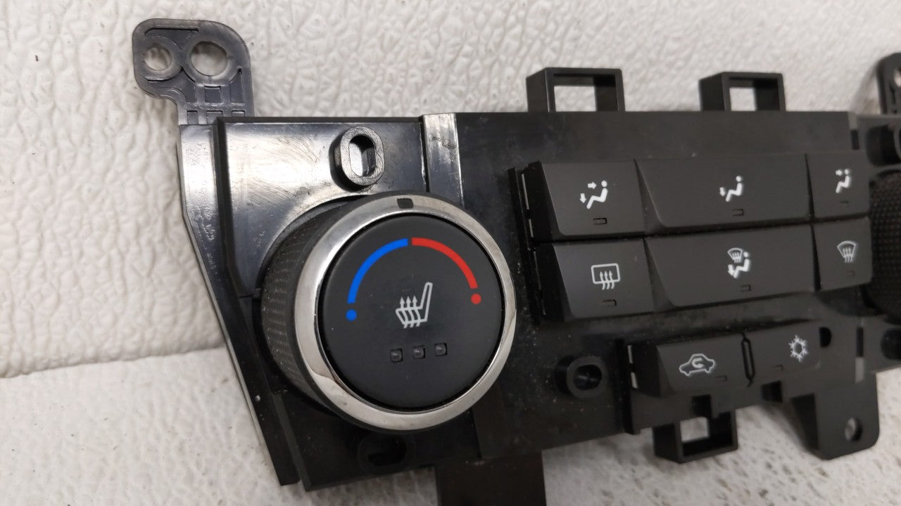 2012 Chevrolet Orlando Climate Control Module Temperature AC/Heater Replacement P/N:96983928 95017058 Fits Fits 2011 OEM Use