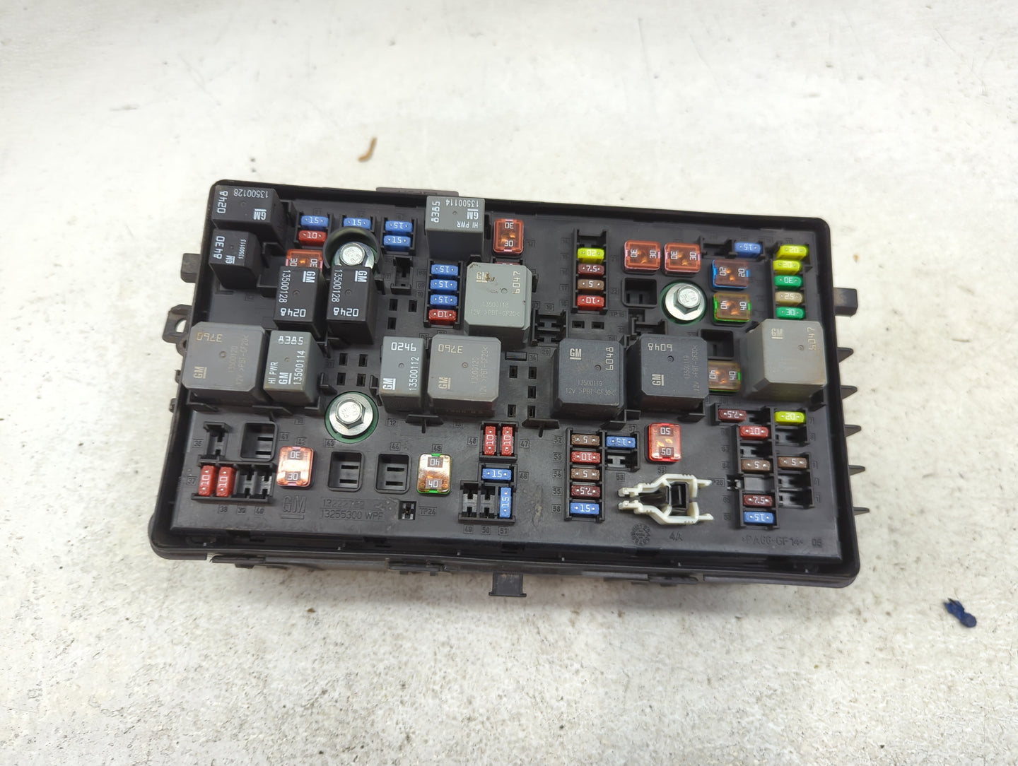 2012-2014 Chevrolet Orlando Fusebox Fuse Box Panel Relay Module P/N:95963459 Fits Fits 2011 2012 2013 2014 OEM Used Auto Par