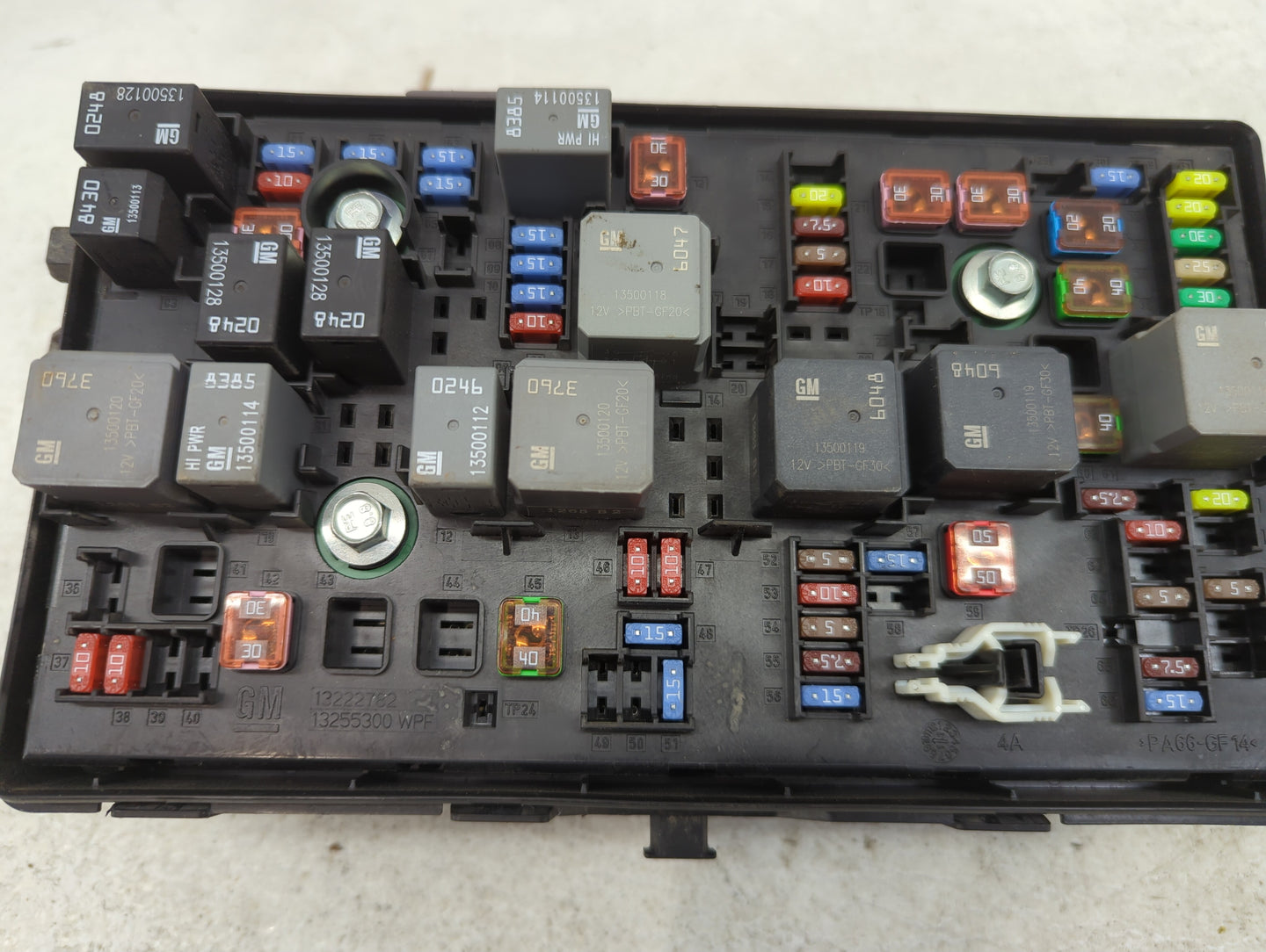 2012-2014 Chevrolet Orlando Fusebox Fuse Box Panel Relay Module P/N:95963459 Fits Fits 2011 2012 2013 2014 OEM Used Auto Par