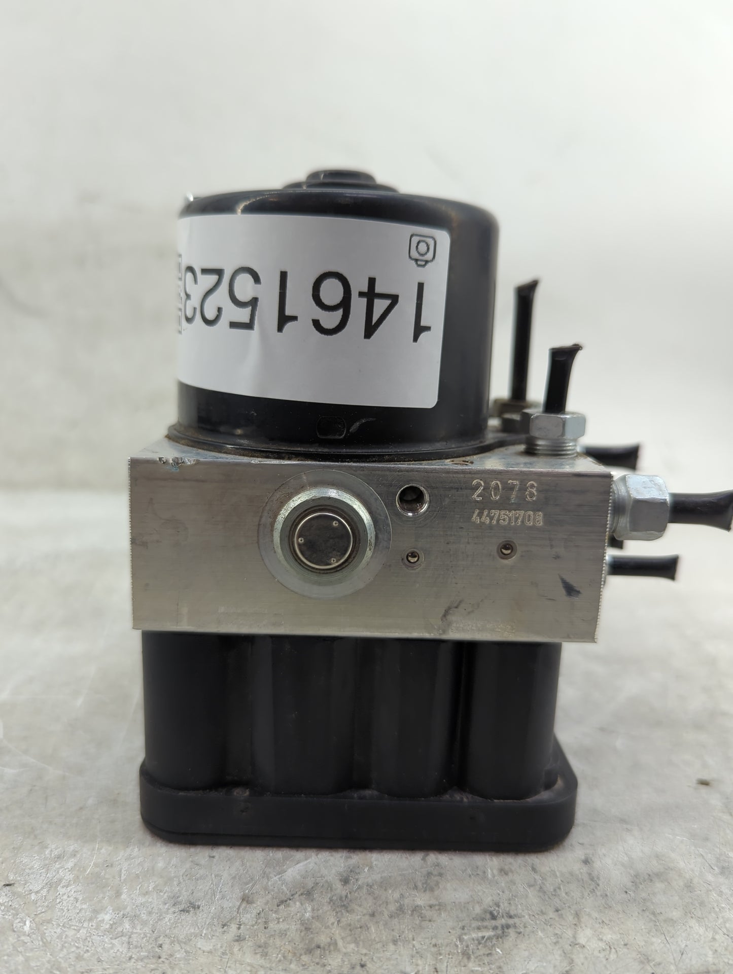 2012-2014 Chevrolet Orlando ABS Pump Control Module Replacement P/N:10.0960-4588.3 28.5600-8202.3 Fits Fits 2012 2013 2014 2