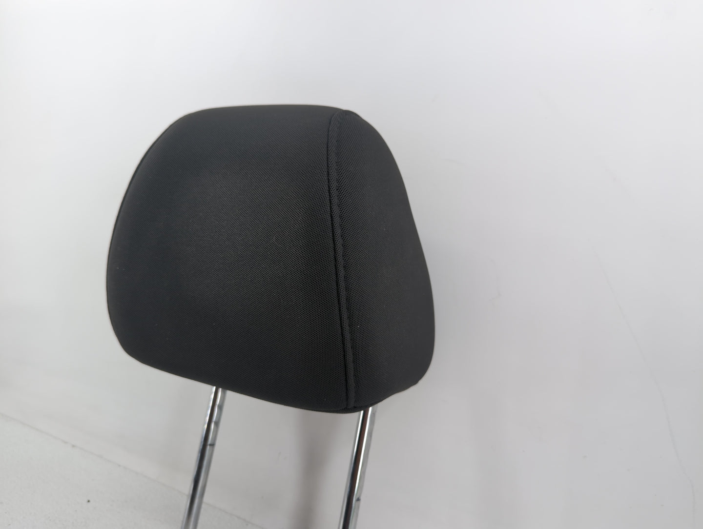2012 Chevrolet Orlando Headrest Head Rest Front Driver Passenger Seat - Oemusedautoparts1.com