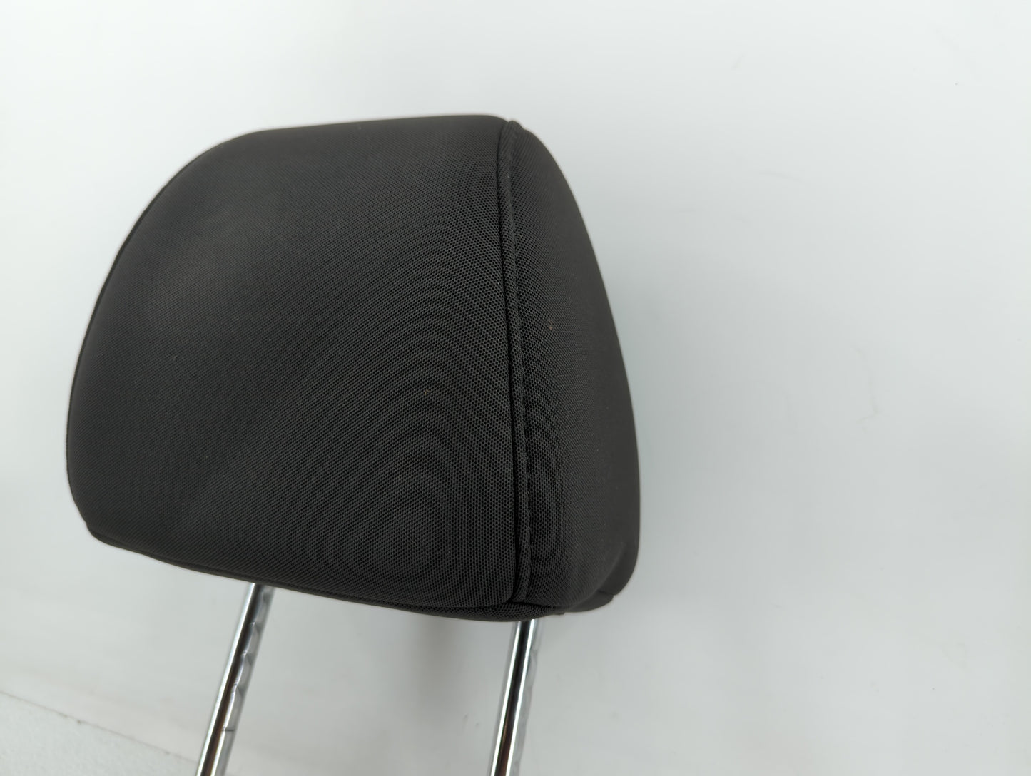 2012 Chevrolet Orlando Headrest Head Rest Front Driver Passenger Seat - Oemusedautoparts1.com