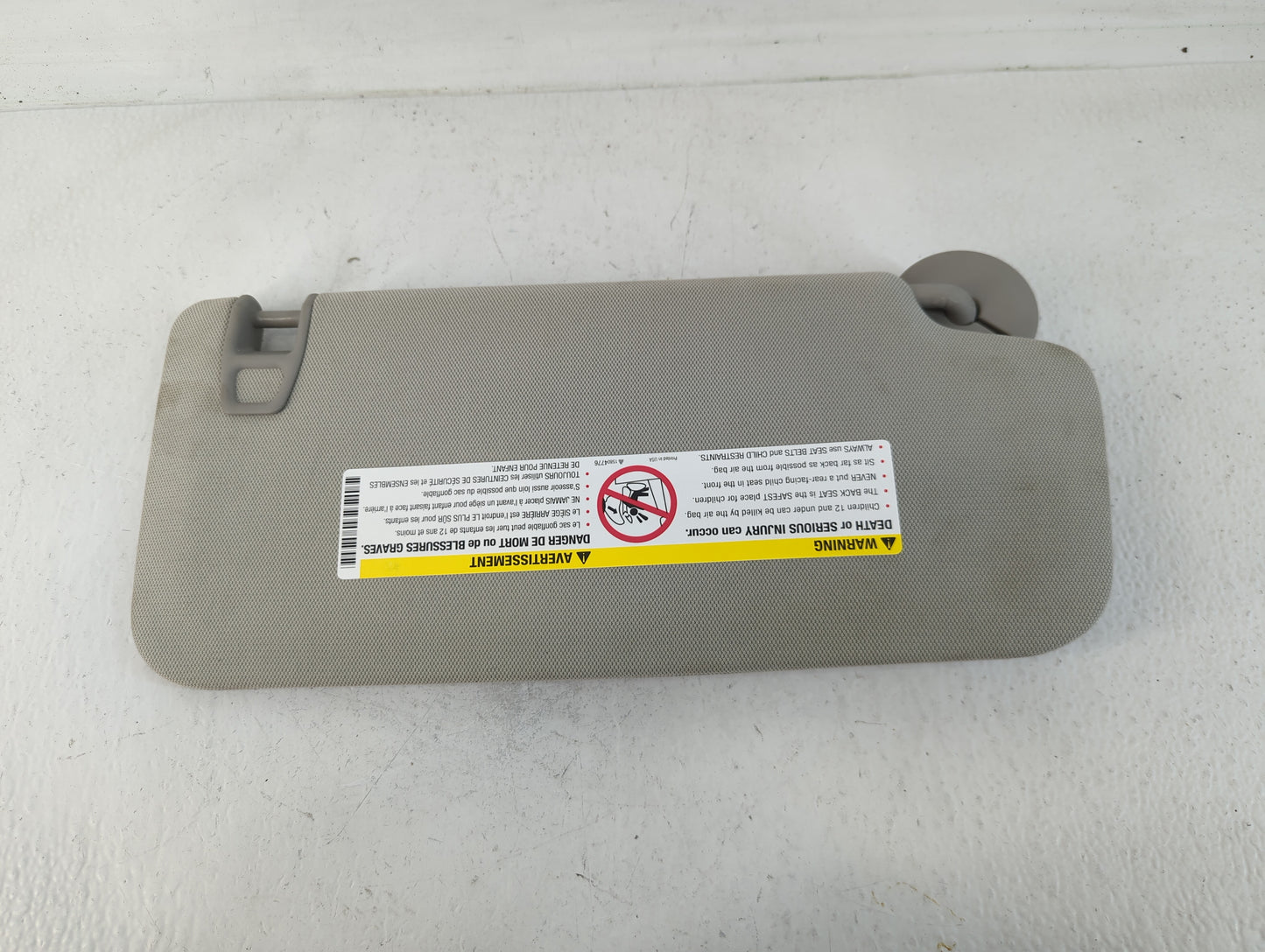 2012-2014 Chevrolet Orlando Sun Visor Shade Replacement Driver Left Mirror Fits Fits 2012 2013 2014 OEM Used Auto Parts - Oe