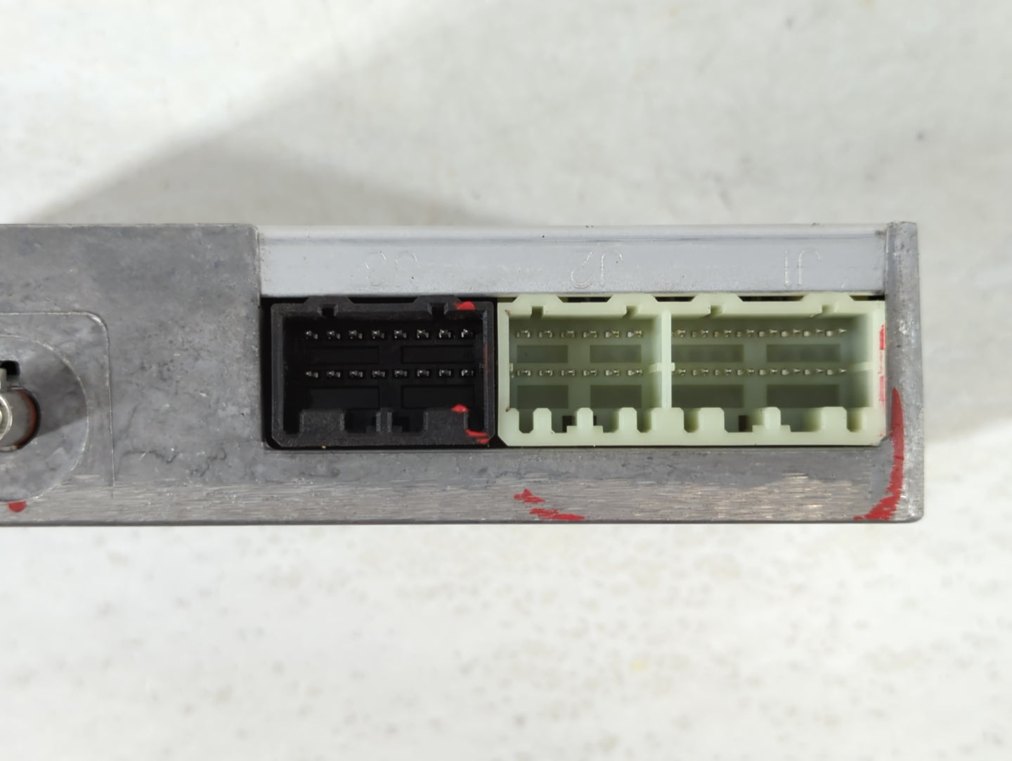 Chevrolet Silverado Bluetooth Phone Communication Control Module Ccm Oem - Oemusedautoparts1.com