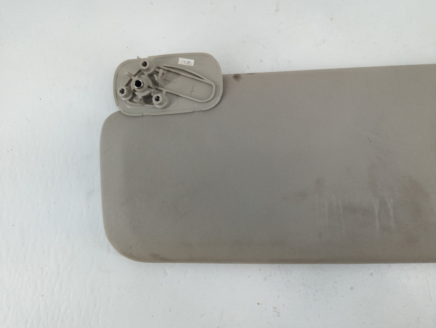 2007-2013 Chevrolet Silverado 1500 Sun Visor Shade Replacement Driver Left Mirror Fits OEM Used Auto Parts - Oemusedautopart