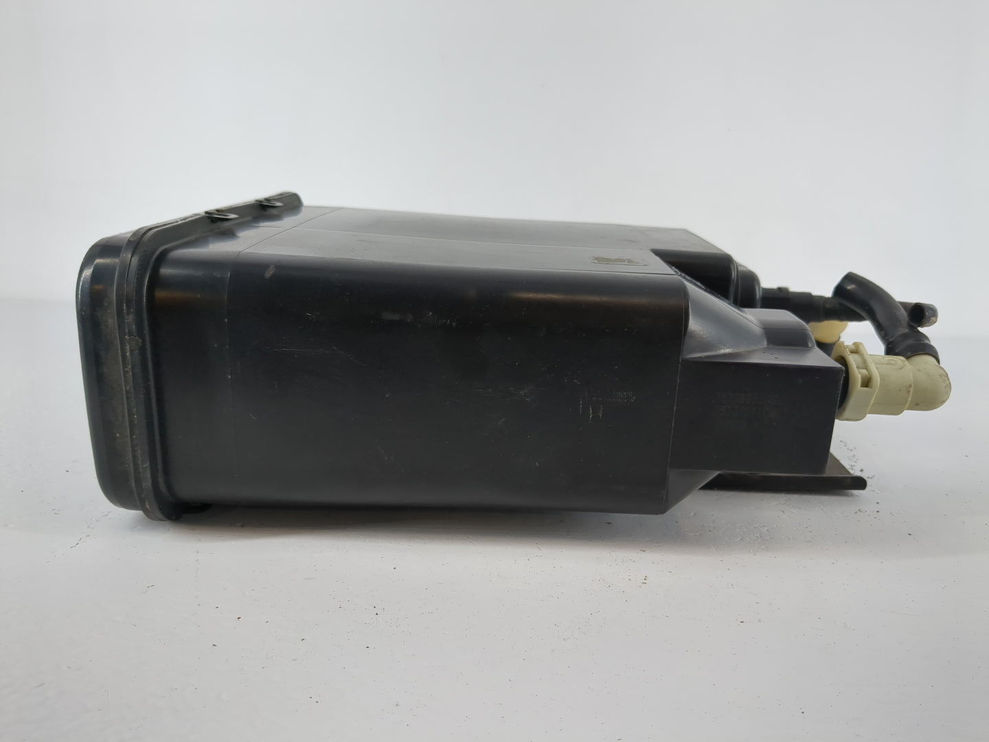 2012 Chevrolet Silverado 1500 Fuel Vapor Charcoal Canister - Oemusedautoparts1.com