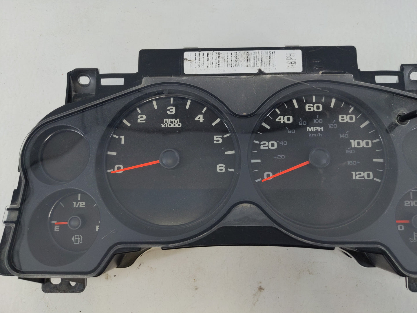 2012 Chevrolet Silverado 1500 Instrument Cluster Speedometer Gauges P/N:28278982 Fits OEM Used Auto Parts - Oemusedautoparts