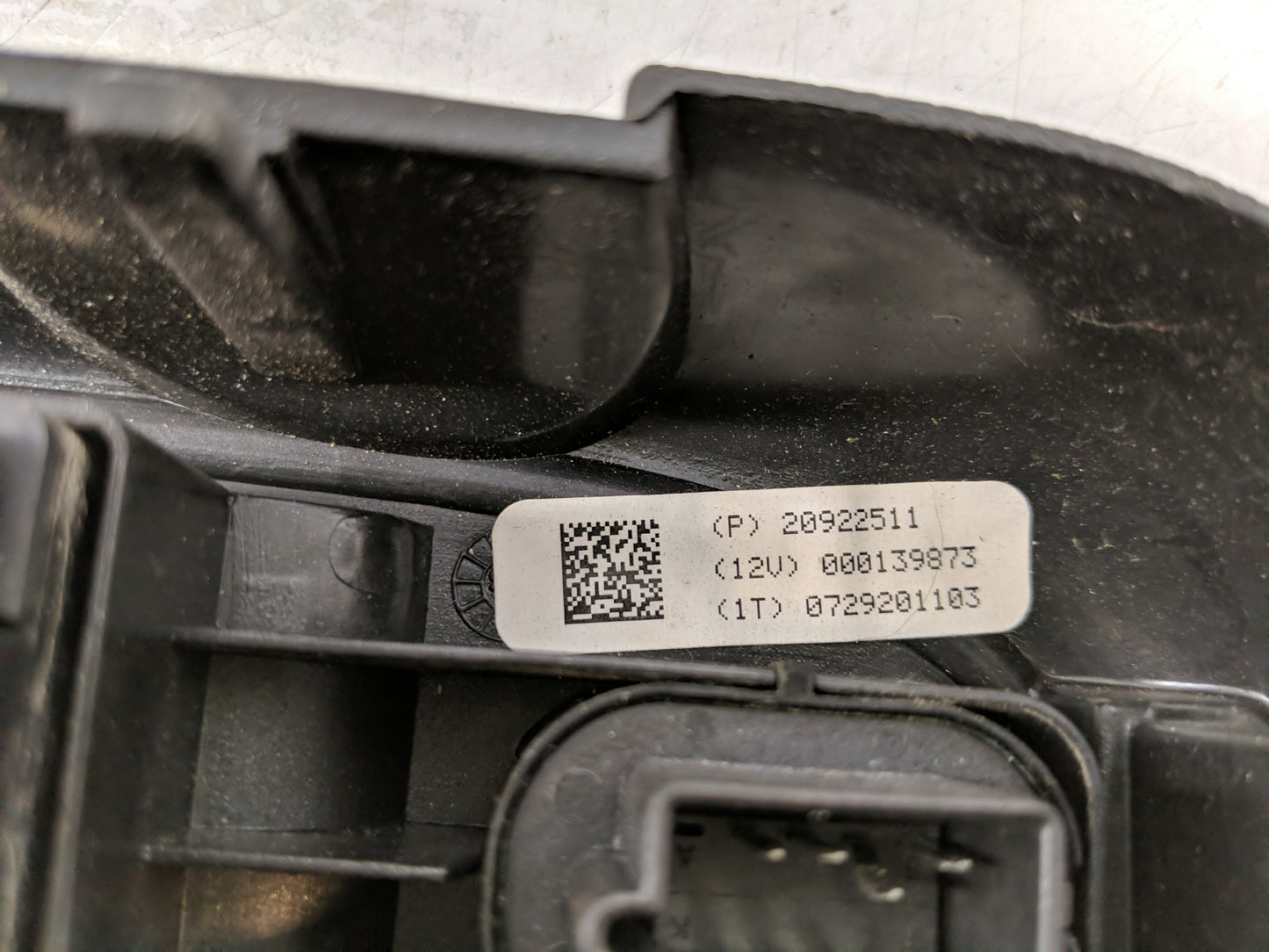 2012 Chevrolet Silverado 1500 Master Power Window Switch Replacement Driver Side Left P/N:20922511 Fits OEM Used Auto Parts 