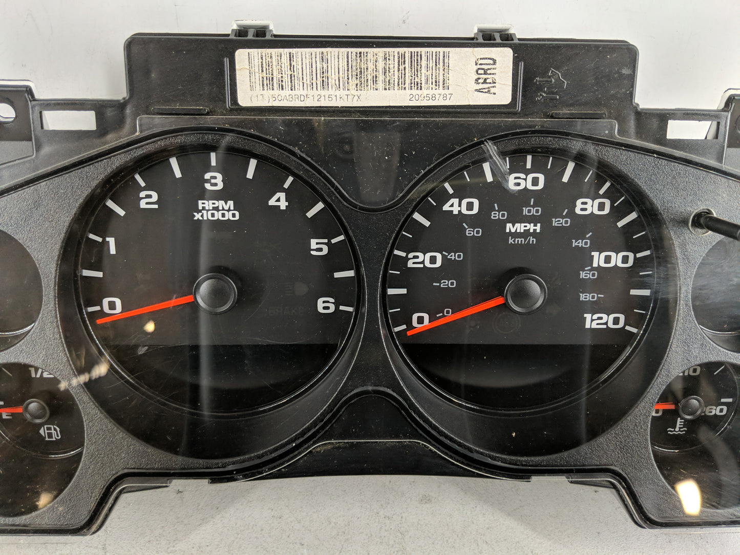2010-2012 Chevrolet Silverado 1500 Instrument Cluster Speedometer Gauges P/N:20958787 Fits Fits 2010 2012 OEM Used Auto Part