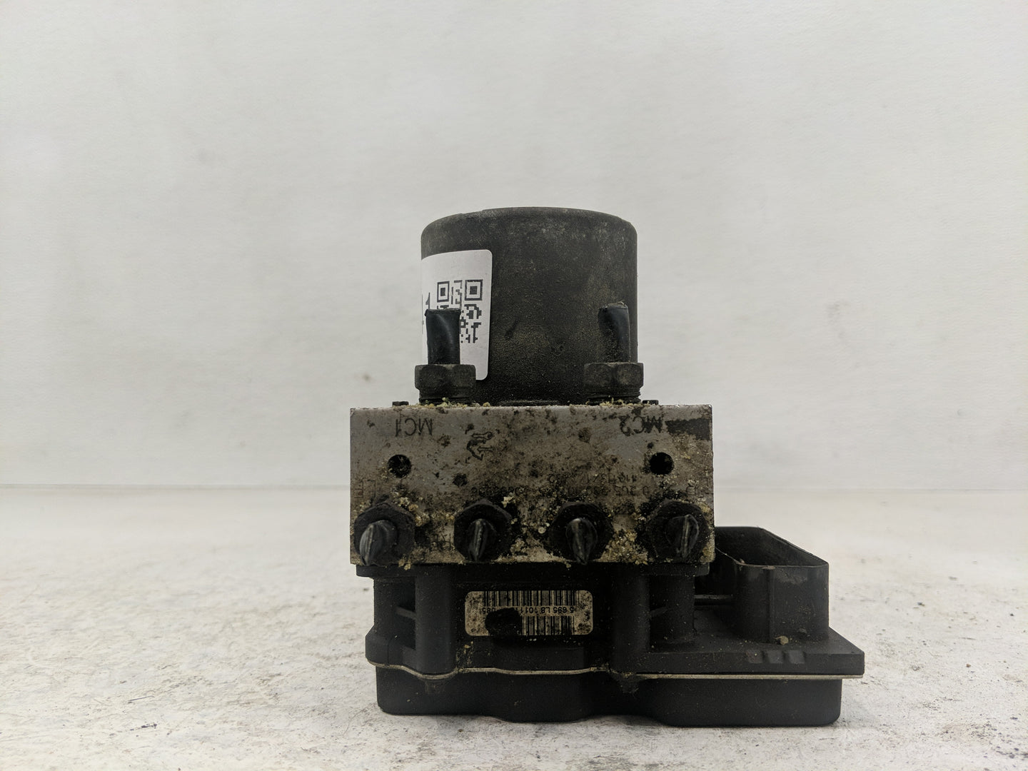 2009-2013 Chevrolet Silverado 1500 ABS Pump Control Module Replacement Fits Fits 2009 2010 2011 2012 2013 2014 OEM Used Auto