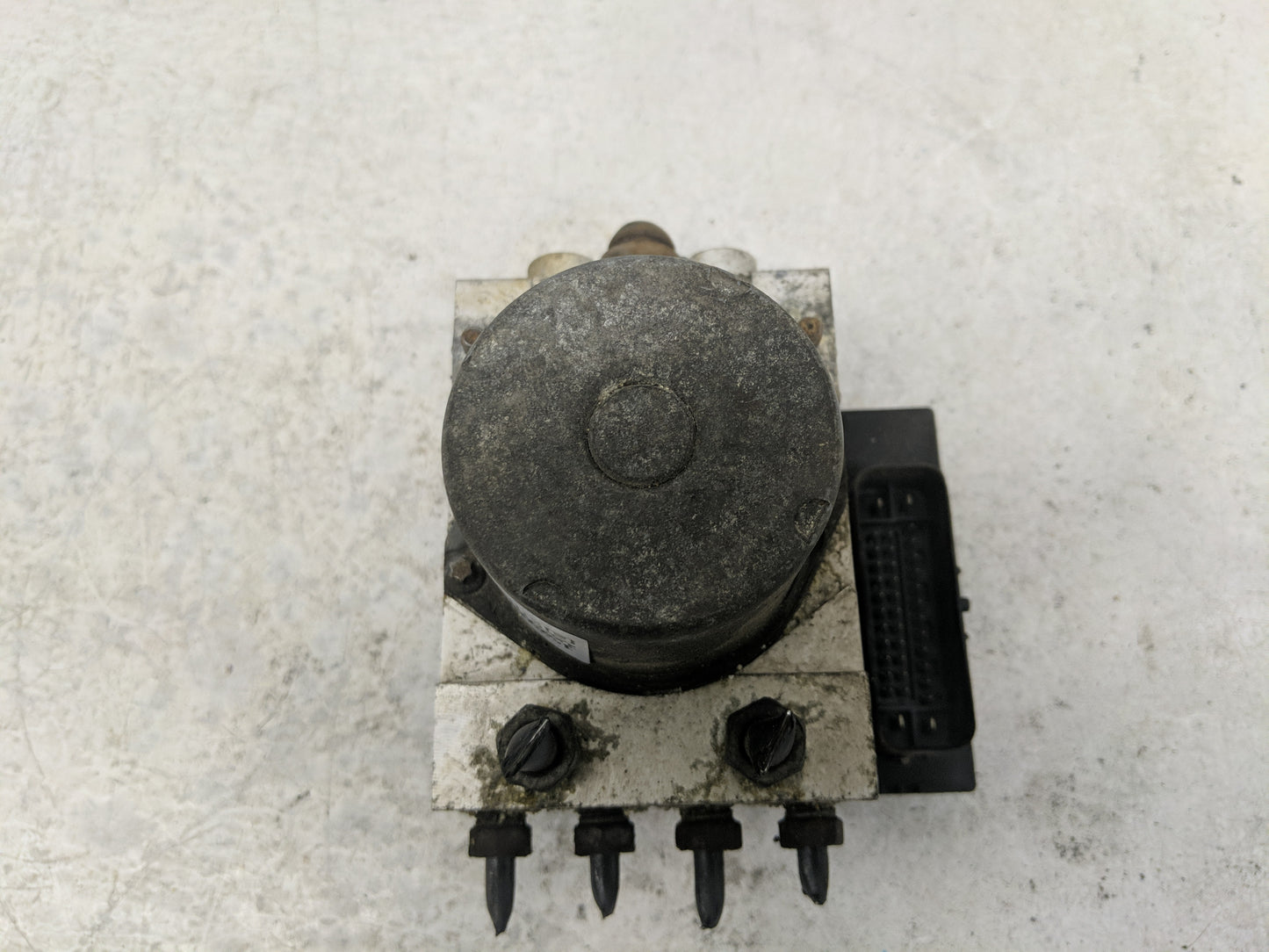 2009-2013 Chevrolet Silverado 1500 ABS Pump Control Module Replacement Fits Fits 2009 2010 2011 2012 2013 2014 OEM Used Auto