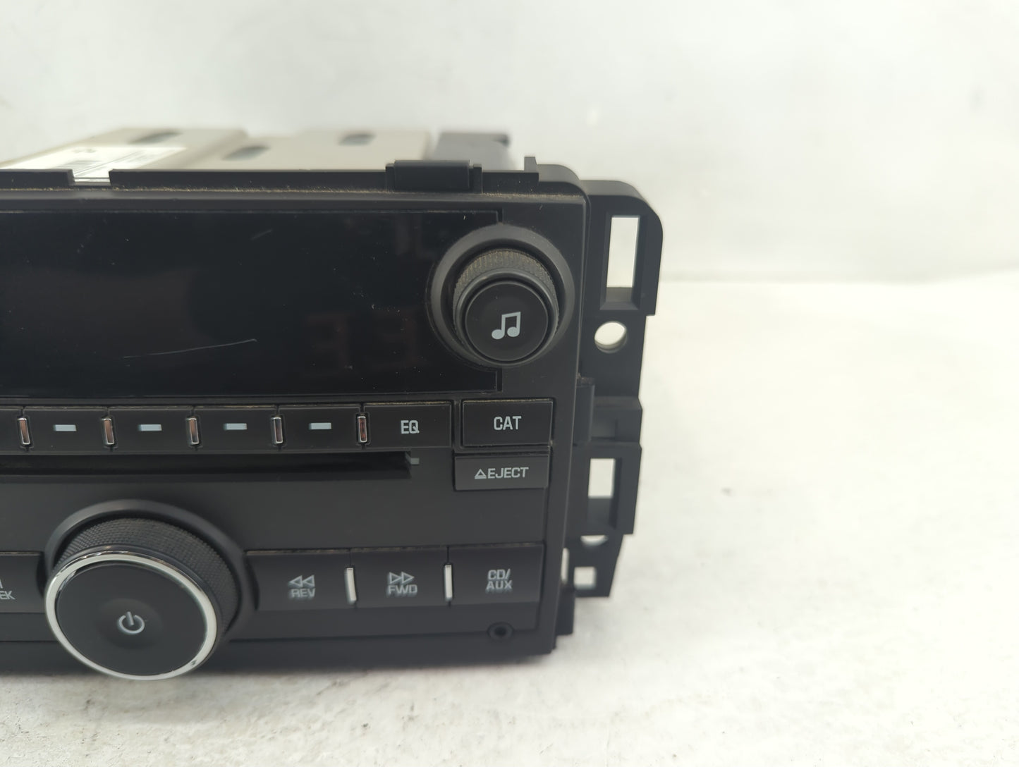 2010-2013 Chevrolet Silverado 1500 Radio AM FM Cd Player Receiver Replacement P/N:20934593 Fits OEM Used Auto Parts - Oemuse
