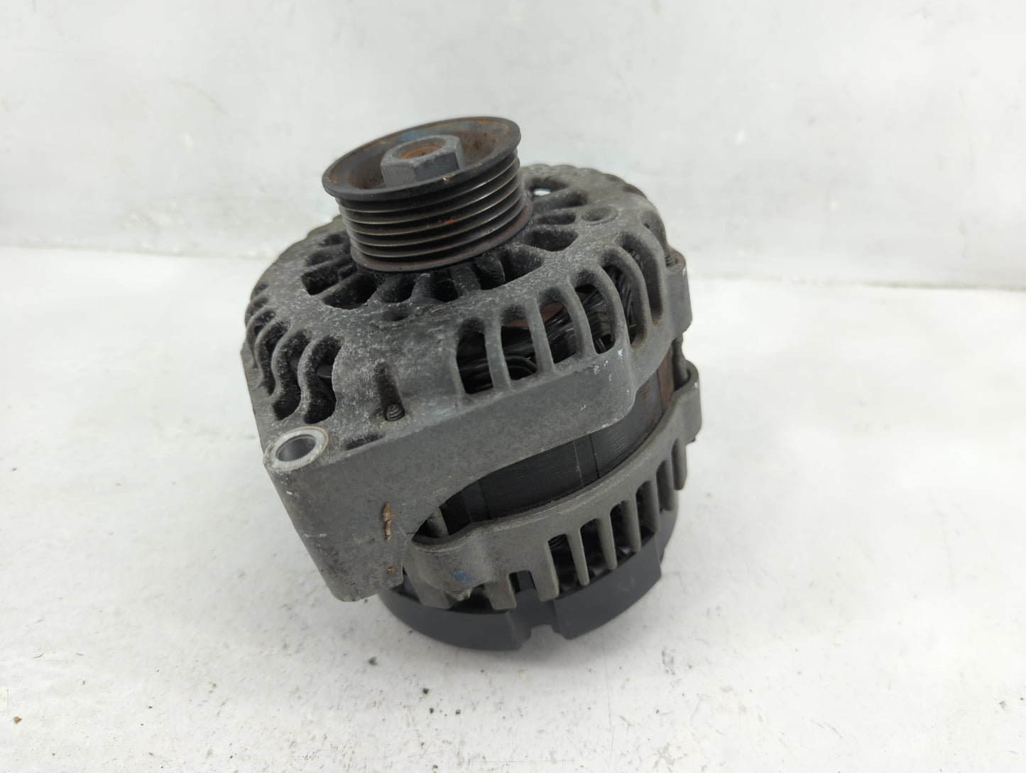 2007-2013 Chevrolet Silverado 1500 Alternator Replacement Generator Charging Assembly Engine OEM P/N:20881337 Fits OEM Used 