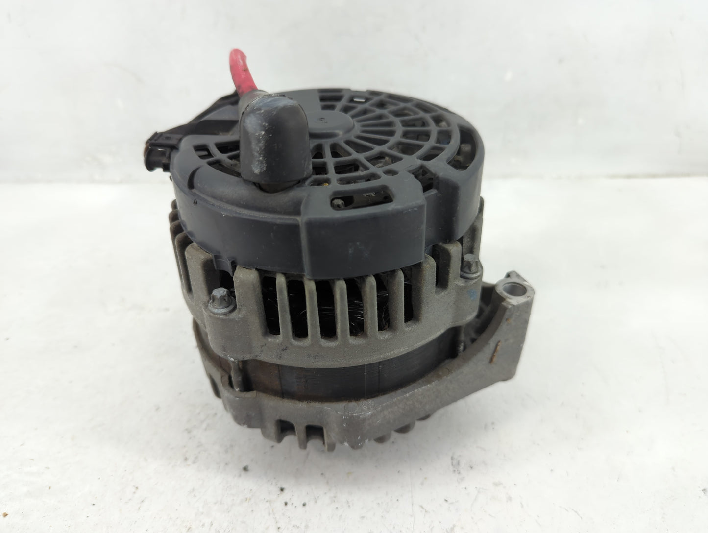 2007-2013 Chevrolet Silverado 1500 Alternator Replacement Generator Charging Assembly Engine OEM P/N:20881337 Fits OEM Used 