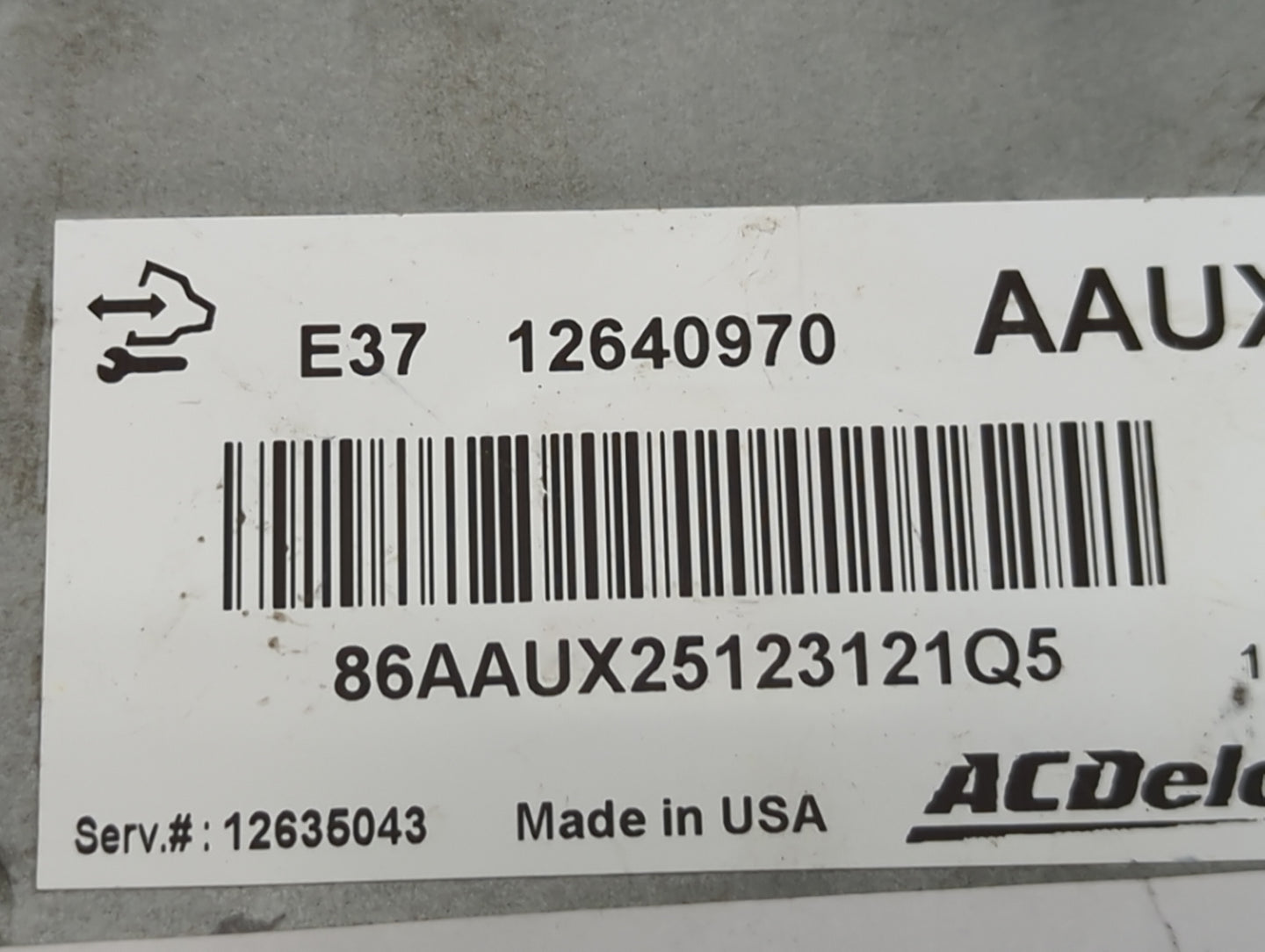 2010-2013 Chevrolet Silverado 1500 PCM Engine Control Computer ECU ECM PCU OEM P/N:12640970 Fits Fits 2010 2011 2012 2013 20