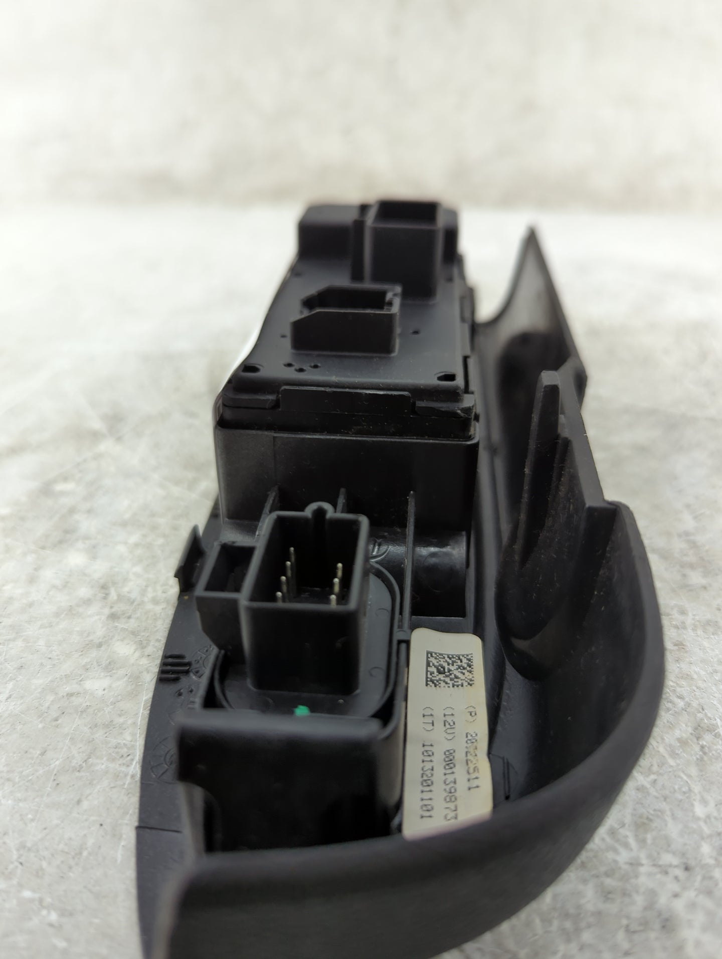 2012 Chevrolet Silverado 1500 Master Power Window Switch Replacement Driver Side Left P/N:20922511 Fits OEM Used Auto Parts 