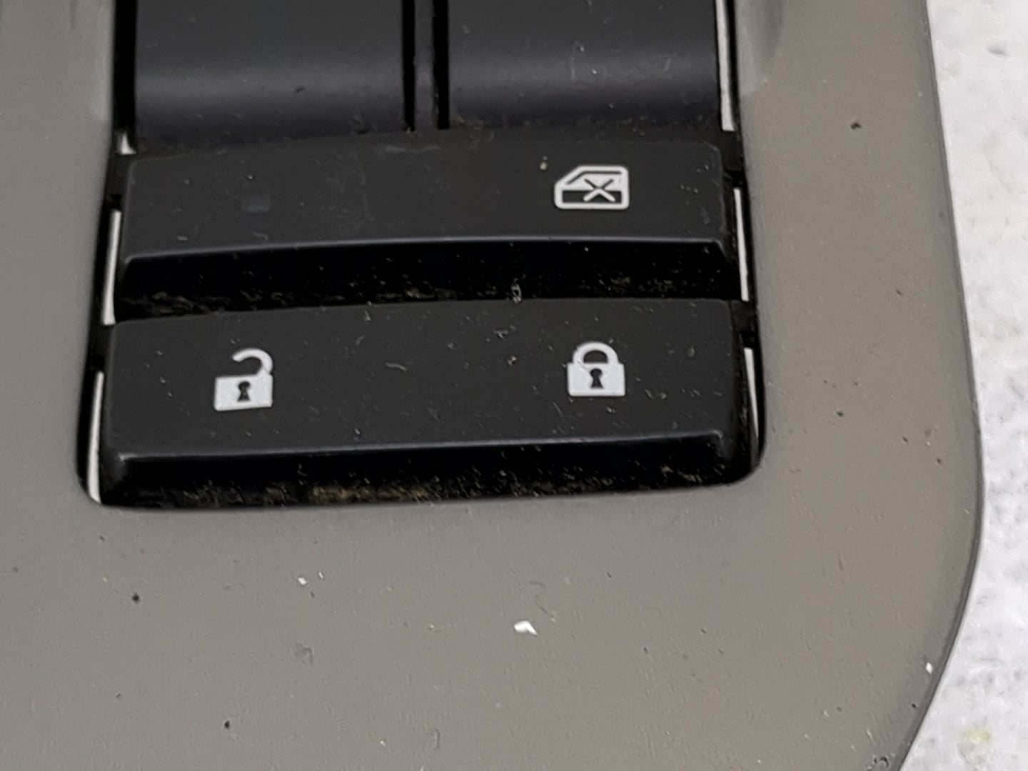 2012 Chevrolet Silverado 1500 Master Power Window Switch Replacement Driver Side Left P/N:15906881 25801722, BP688144724204H