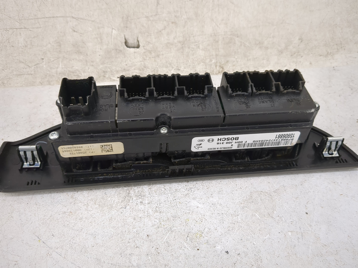 2012 Chevrolet Silverado 1500 Master Power Window Switch Replacement Driver Side Left P/N:15906881 25801722, BP688144724204H