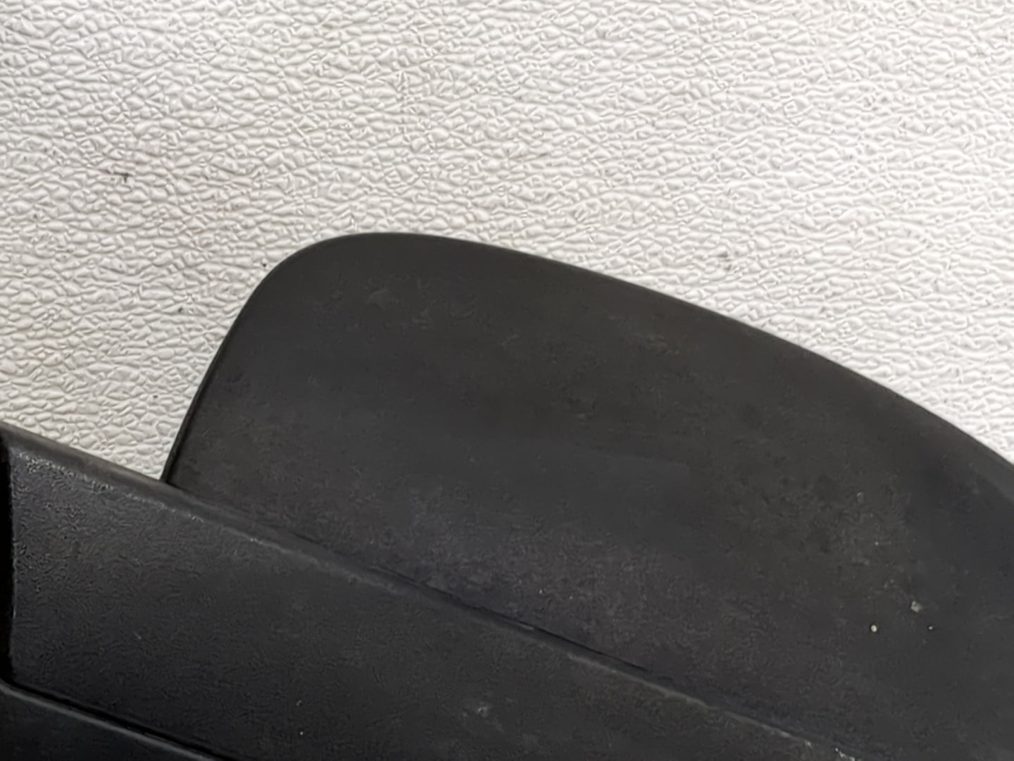 2007-2013 Chevrolet Silverado 1500 Driver Side View Mirror - Left Door Mirror OEM Used - Oemusedautoparts1.com