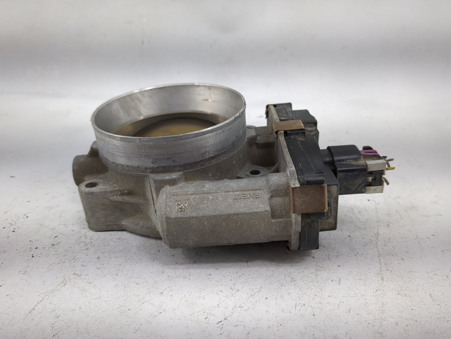 2009-2013 Chevrolet Silverado 1500 Throttle Body Fits Fits 2009 2010 2011 2012 2013 2014 2015 OEM Used Auto Parts - Oemuseda