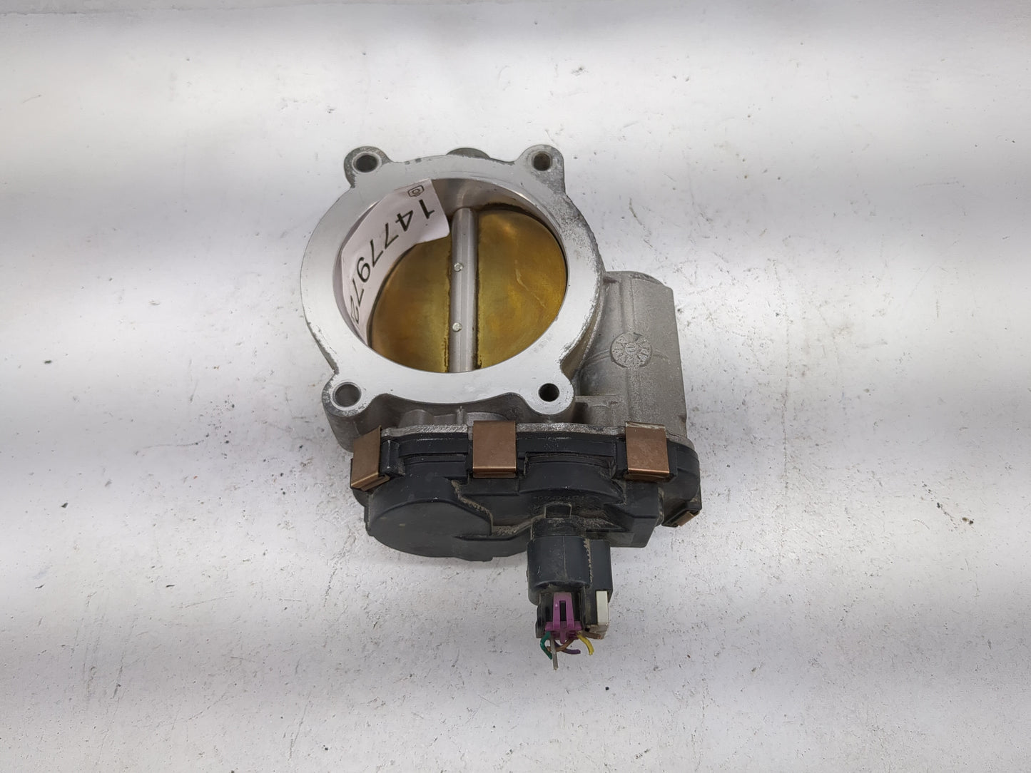 2009-2013 Chevrolet Silverado 1500 Throttle Body Fits Fits 2009 2010 2011 2012 2013 2014 2015 OEM Used Auto Parts - Oemuseda
