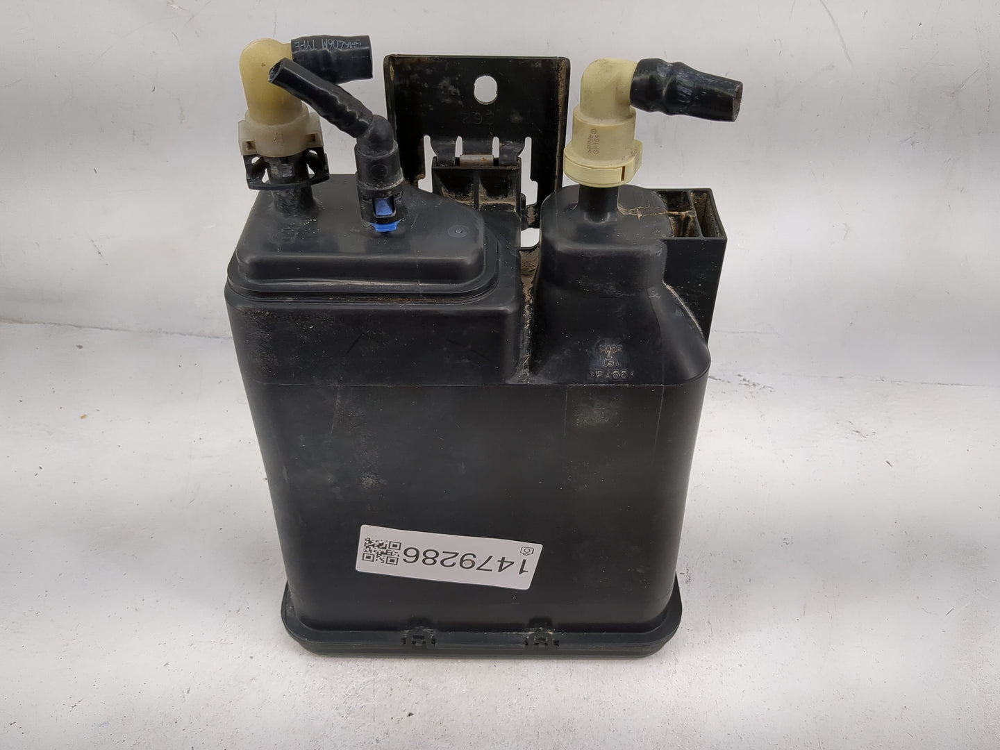 2012 Chevrolet Silverado 1500 Fuel Vapor Charcoal Canister 1479286 - Oemusedautoparts1.com