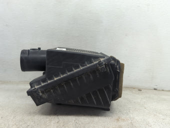 compare product 2009-2013 Chevrolet Silverado 1500 Air Cleaner Intake-duct Hose Tube 1481098