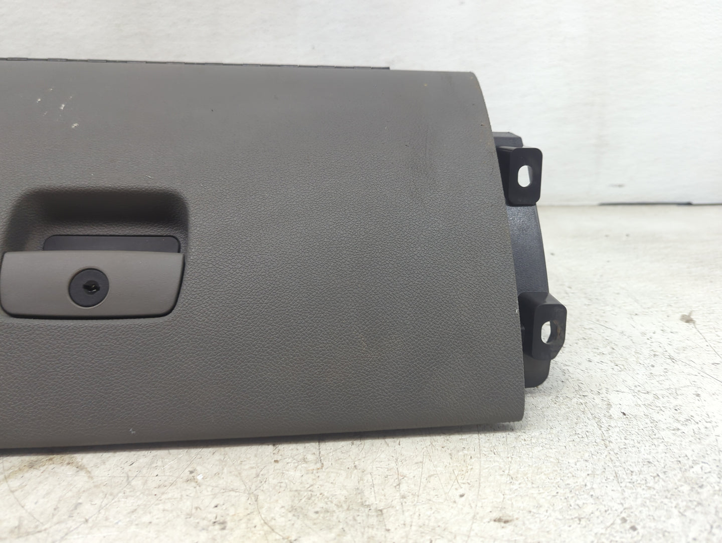 2012 Silverado 1500 Passenger Glove Box Door Storage Compartment - Oemusedautoparts1.com