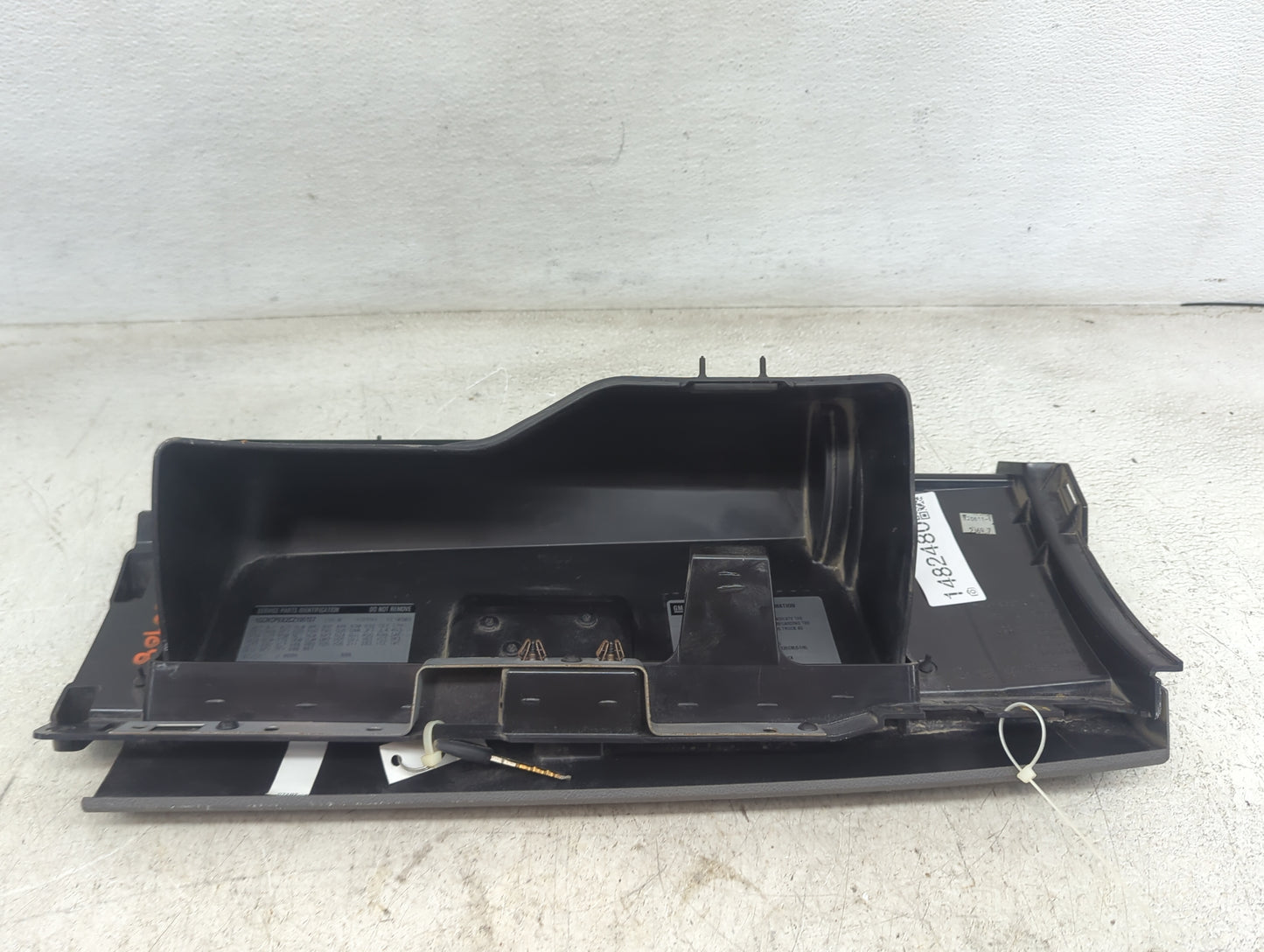 2012 Silverado 1500 Passenger Glove Box Door Storage Compartment - Oemusedautoparts1.com