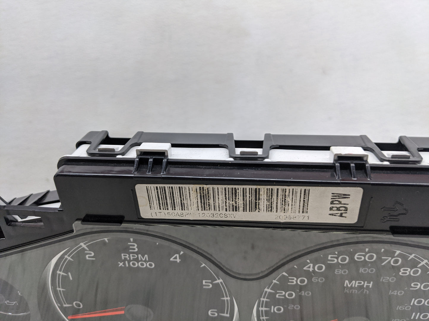 2008-2013 Chevrolet Silverado 1500 Instrument Cluster Speedometer Gauges P/N:20958771 28278978 Miles: Fits OEM Used Auto Par