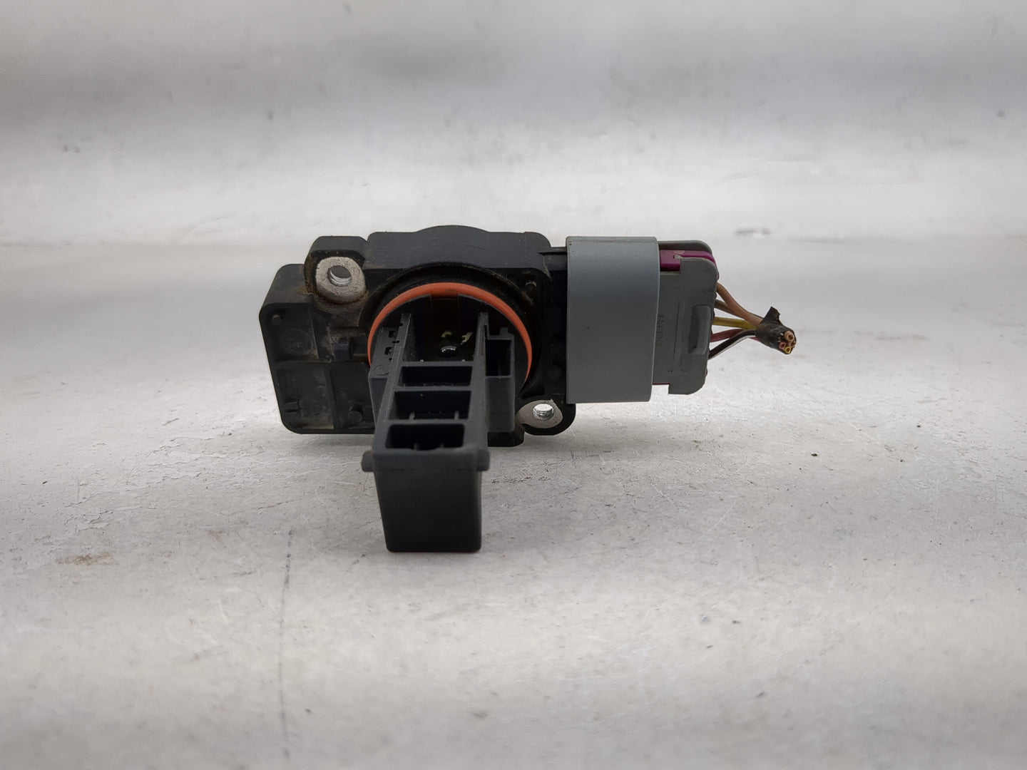 2009-2013 Chevrolet Silverado 1500 Mass Air Flow Meter Maf 1486149 - Oemusedautoparts1.com