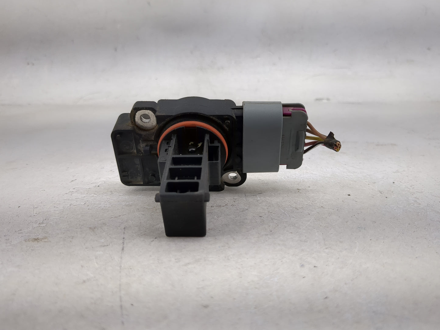 2009-2013 Chevrolet Silverado 1500 Mass Air Flow Meter Maf 1486149 - Oemusedautoparts1.com