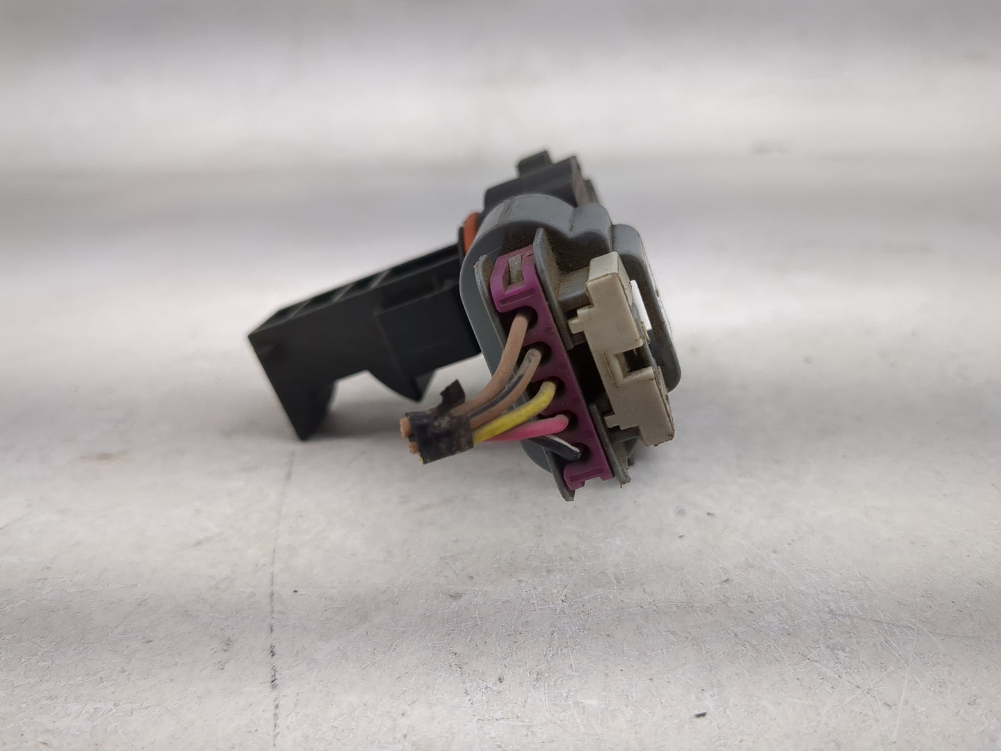 2009-2013 Chevrolet Silverado 1500 Mass Air Flow Meter Maf 1486149 - Oemusedautoparts1.com
