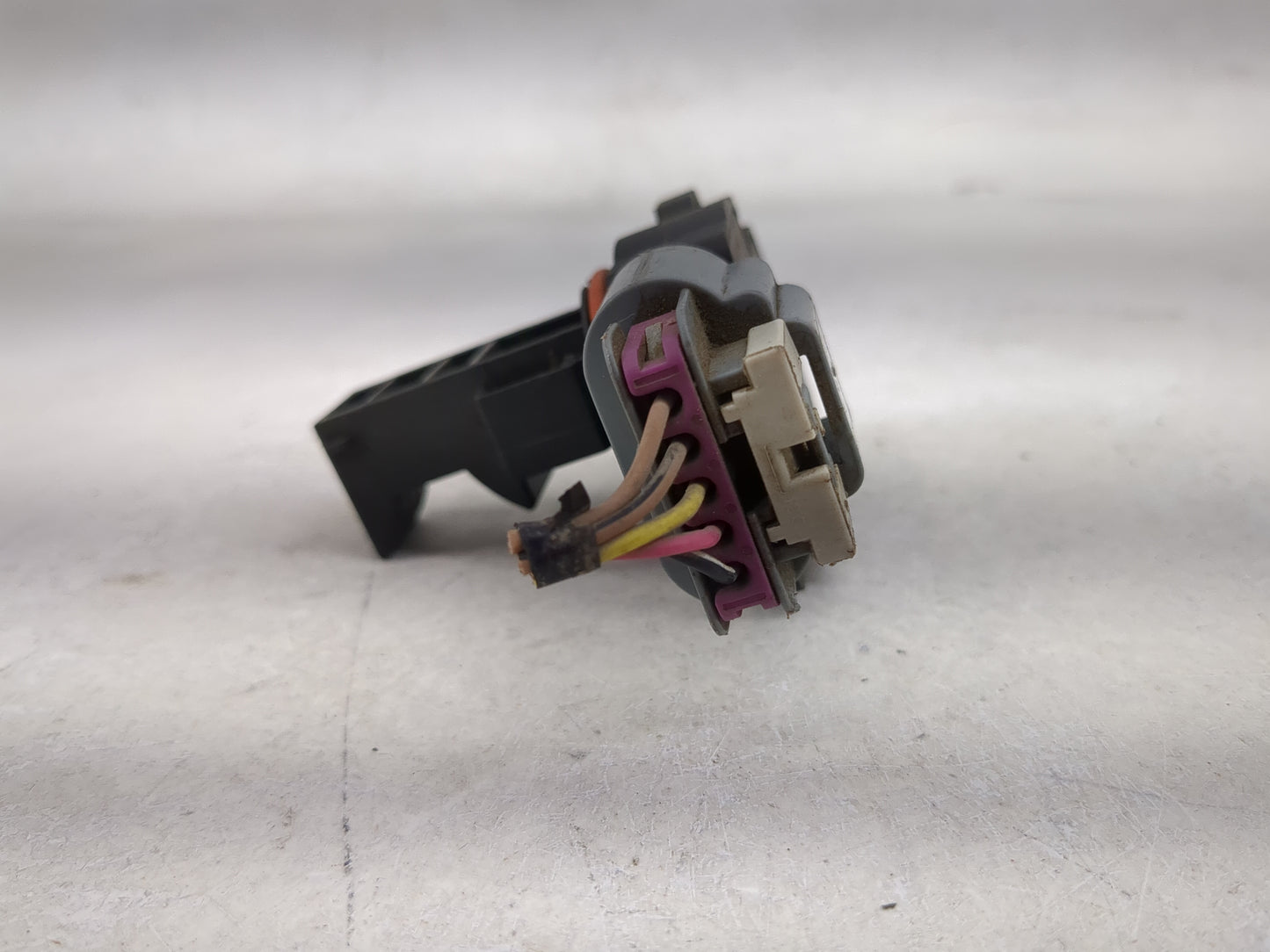 2009-2013 Chevrolet Silverado 1500 Mass Air Flow Meter Maf 1486149 - Oemusedautoparts1.com