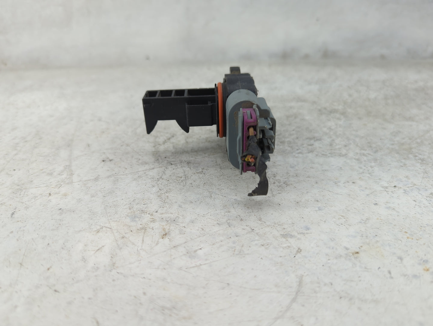 2009-2013 Chevrolet Silverado 1500 Mass Air Flow Meter Maf 1489688 - Oemusedautoparts1.com