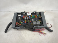 2010-2013 Chevrolet Silverado 1500 Fusebox Fuse Box Panel Relay Module P/N:22798215 Fits Fits 2010 2011 2012 2013 OEM Used A