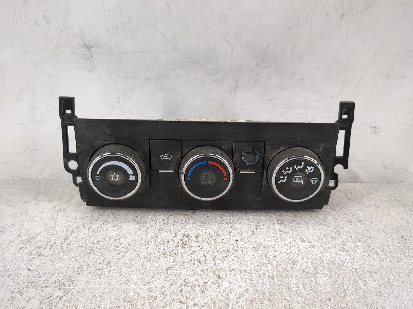 2012-2013 Chevrolet Silverado 1500 Climate Control Module Temperature AC/Heater Replacement P/N:22803601 Fits Fits 2012 2013