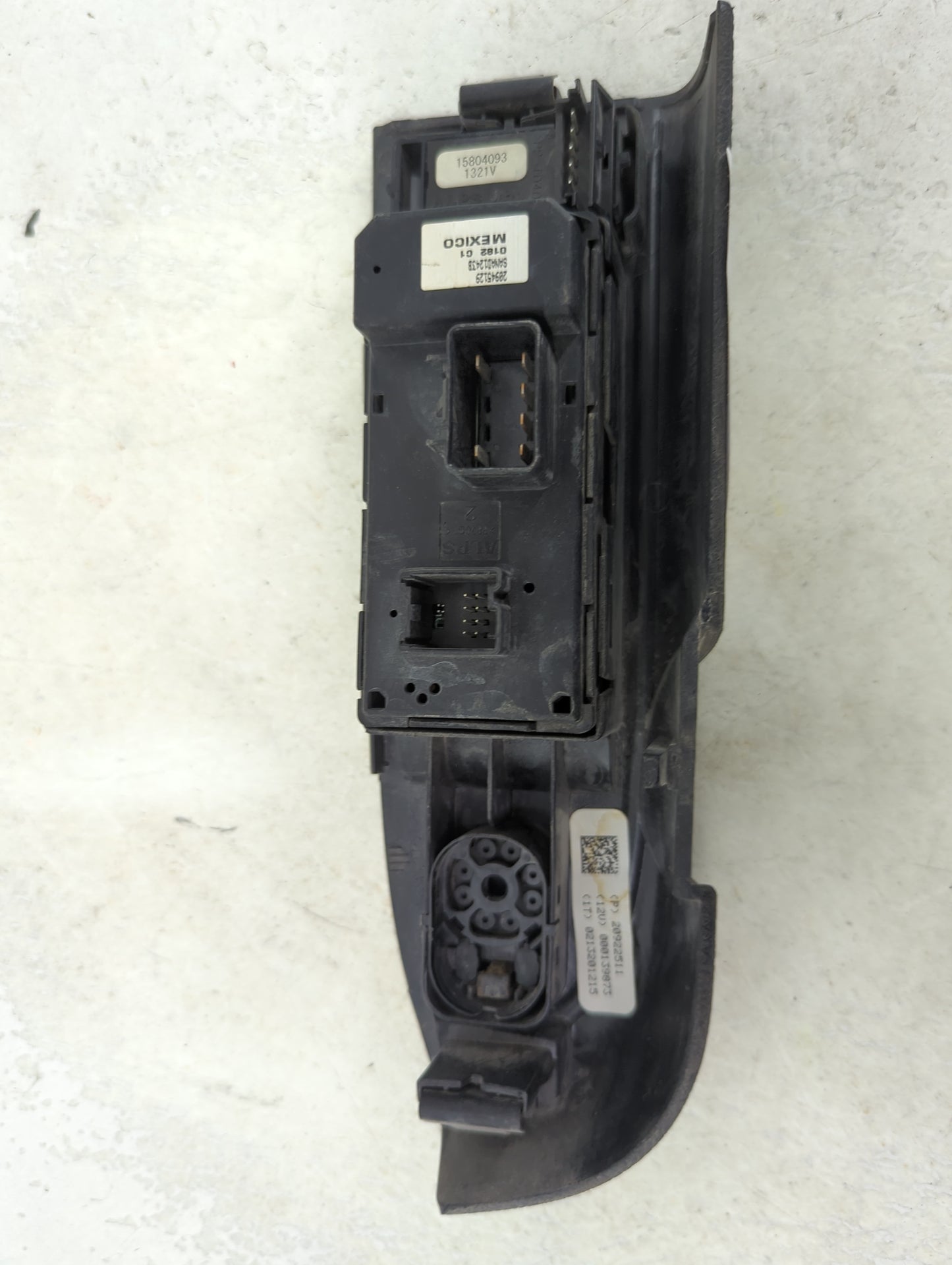 2007-2013 Chevrolet Silverado 1500 Master Power Window Switch Replacement Driver Side Left P/N:15804093 20922511 Fits OEM Us