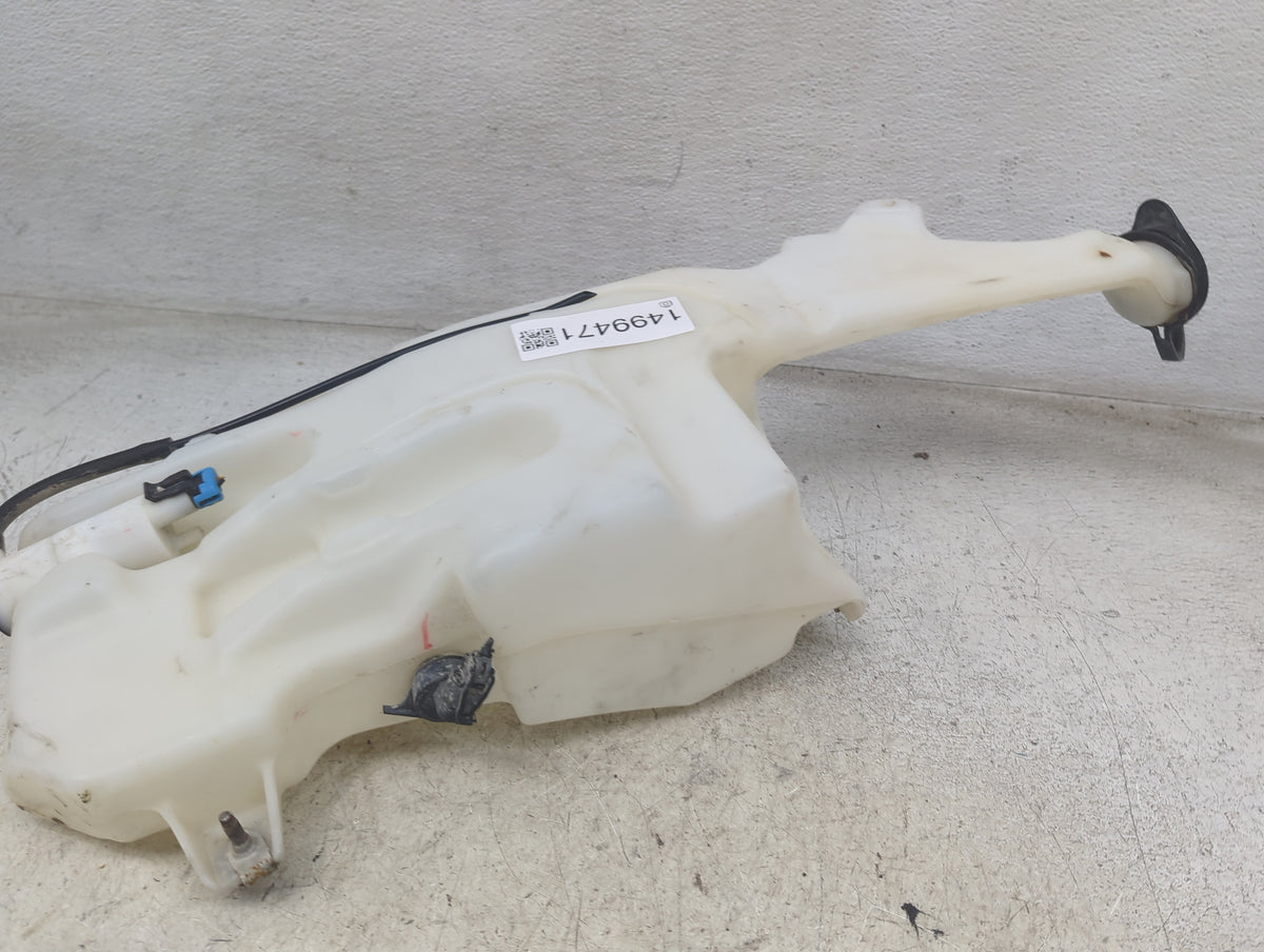 2007 Silverado 1500 Windshield Washer Fluid Reservoir Bottle Oem - Oemusedautoparts1.com