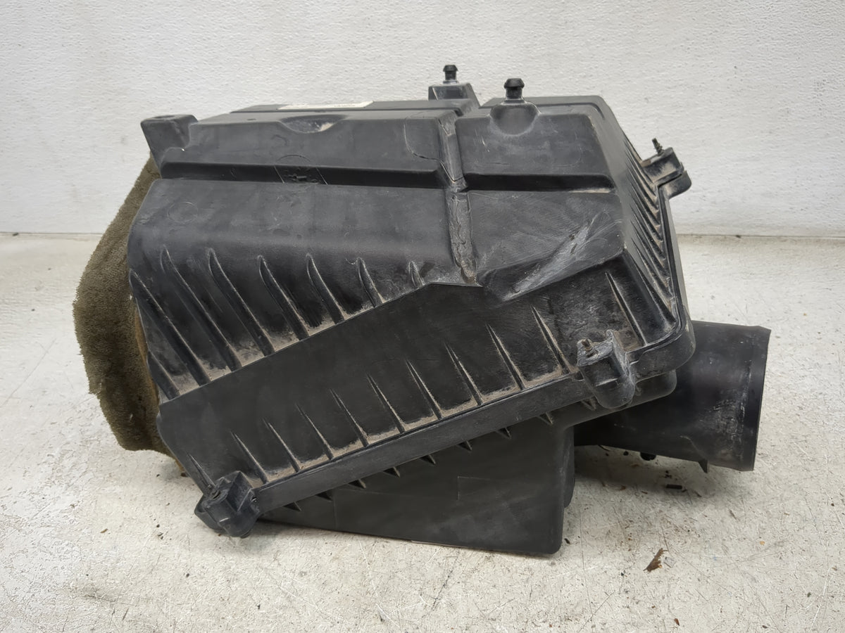 2012 Chevrolet Silverado 1500 Air Cleaner Intake-duct Hose Tube - Oemusedautoparts1.com
