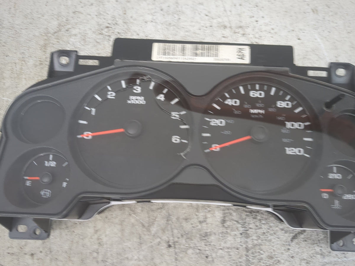 2012 Chevrolet Silverado 1500 Instrument Cluster Speedometer Gauges P/N:28278982 20938759 Miles: Fits OEM Used Auto Parts - 