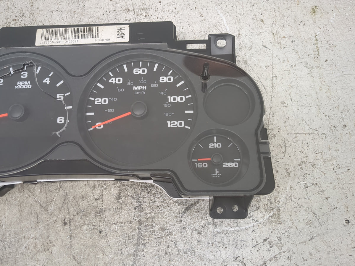 2012 Chevrolet Silverado 1500 Instrument Cluster Speedometer Gauges P/N:28278982 20938759 Miles: Fits OEM Used Auto Parts - 