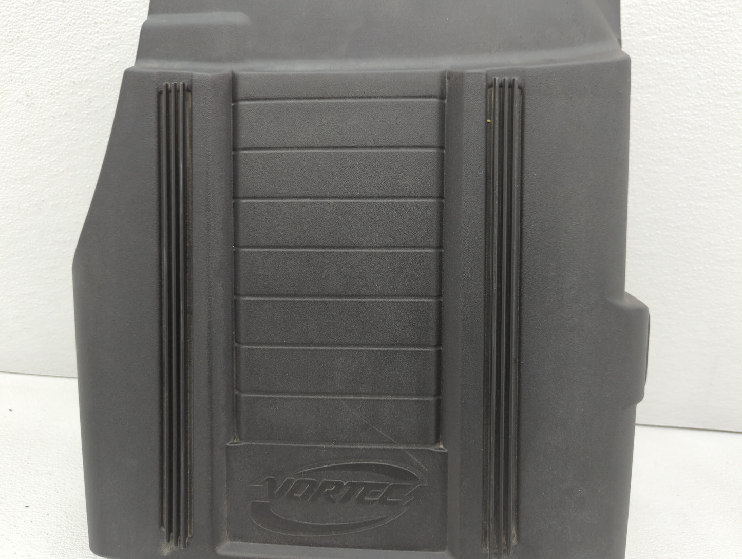 2012 Chevrolet Silverado 1500 Engine Cover - Oemusedautoparts1.com