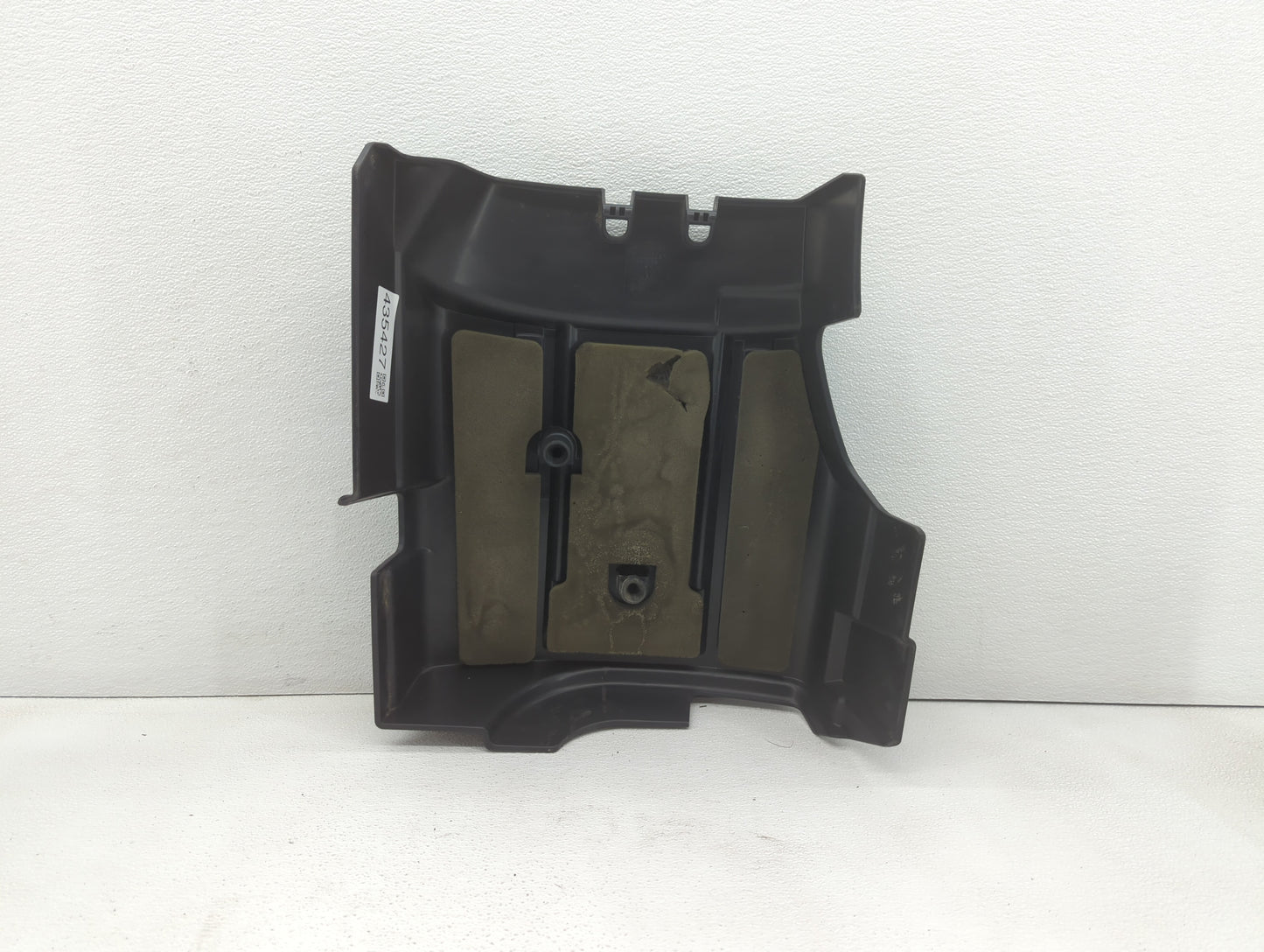 2012 Chevrolet Silverado 1500 Engine Cover - Oemusedautoparts1.com
