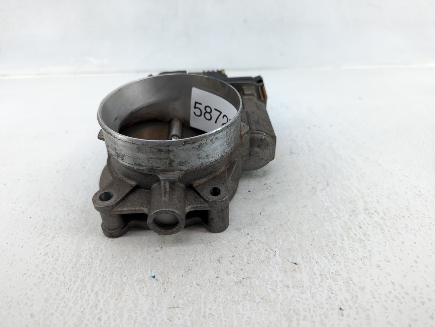 2009-2013 Chevrolet Silverado 1500 Throttle Body P/N:RME87 3C 9992 Fits Fits 2009 2010 2011 2012 2013 2014 2015 OEM Used Aut